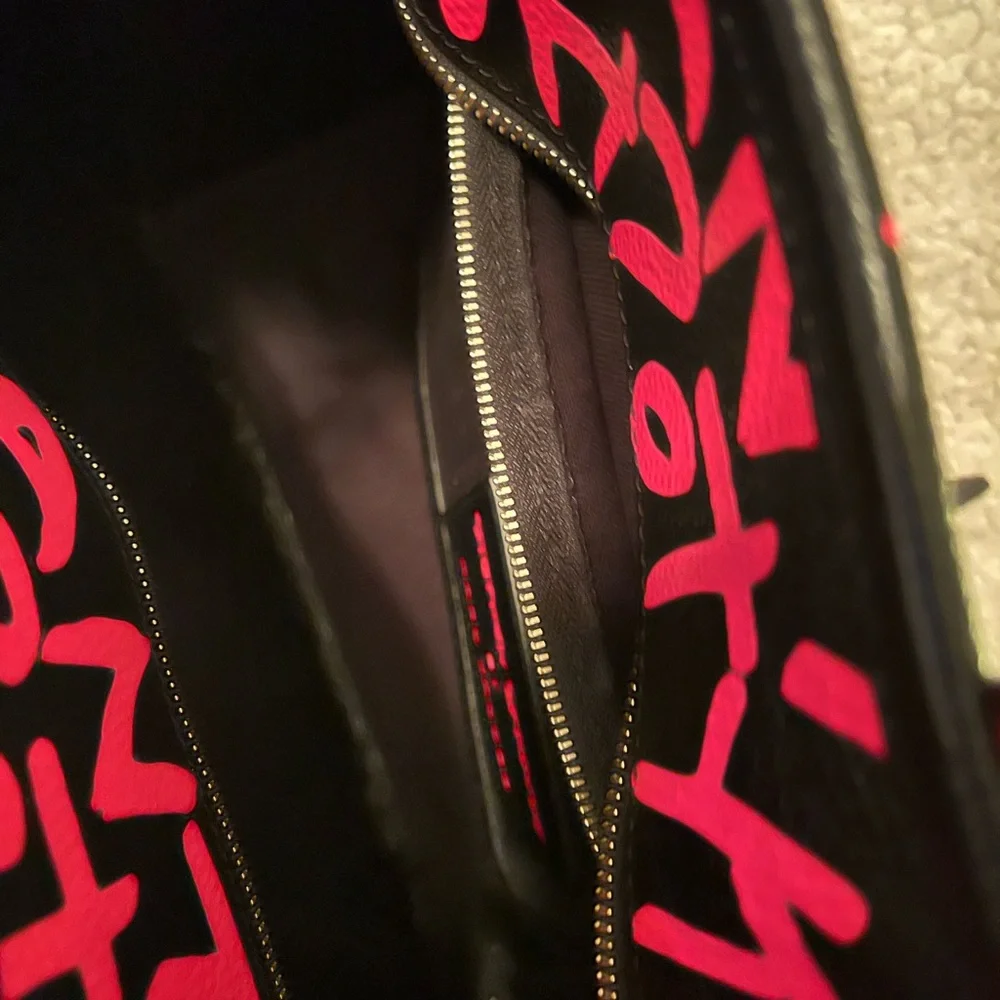 Marc Jacobs Black and Pink Tote Bag - Picture 8 of 8